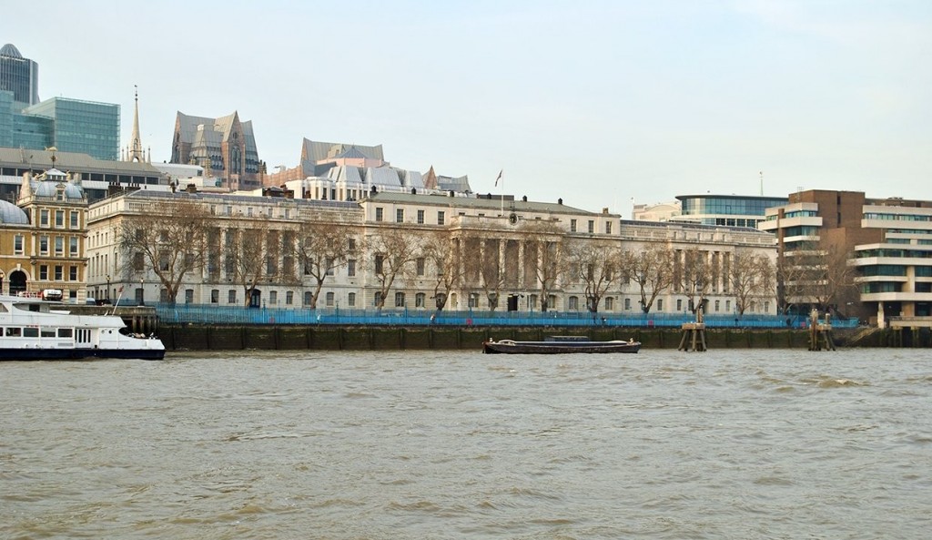 View of the Custom House's grand river facade from across the Thames (Buildington)