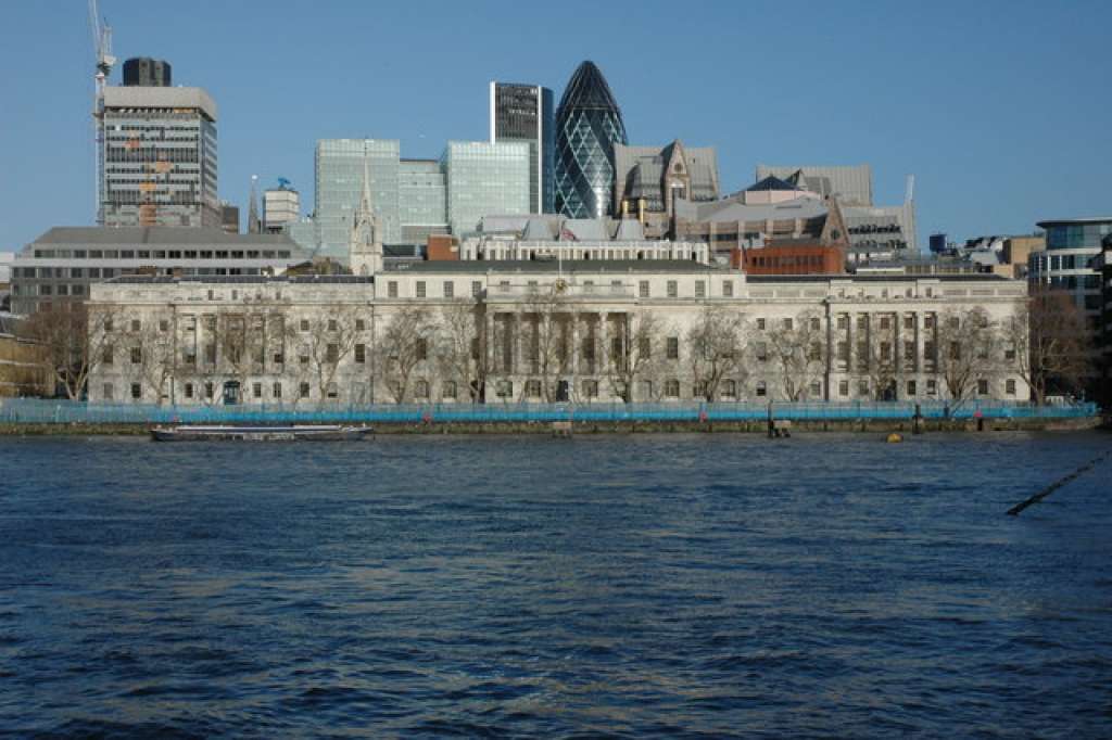 View of Custom House from across the River Thames (Credit: wikipedia)