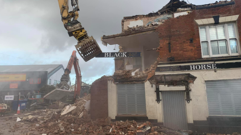 The Black Horse, Coventry midway through being demolished (Credit: The Star)