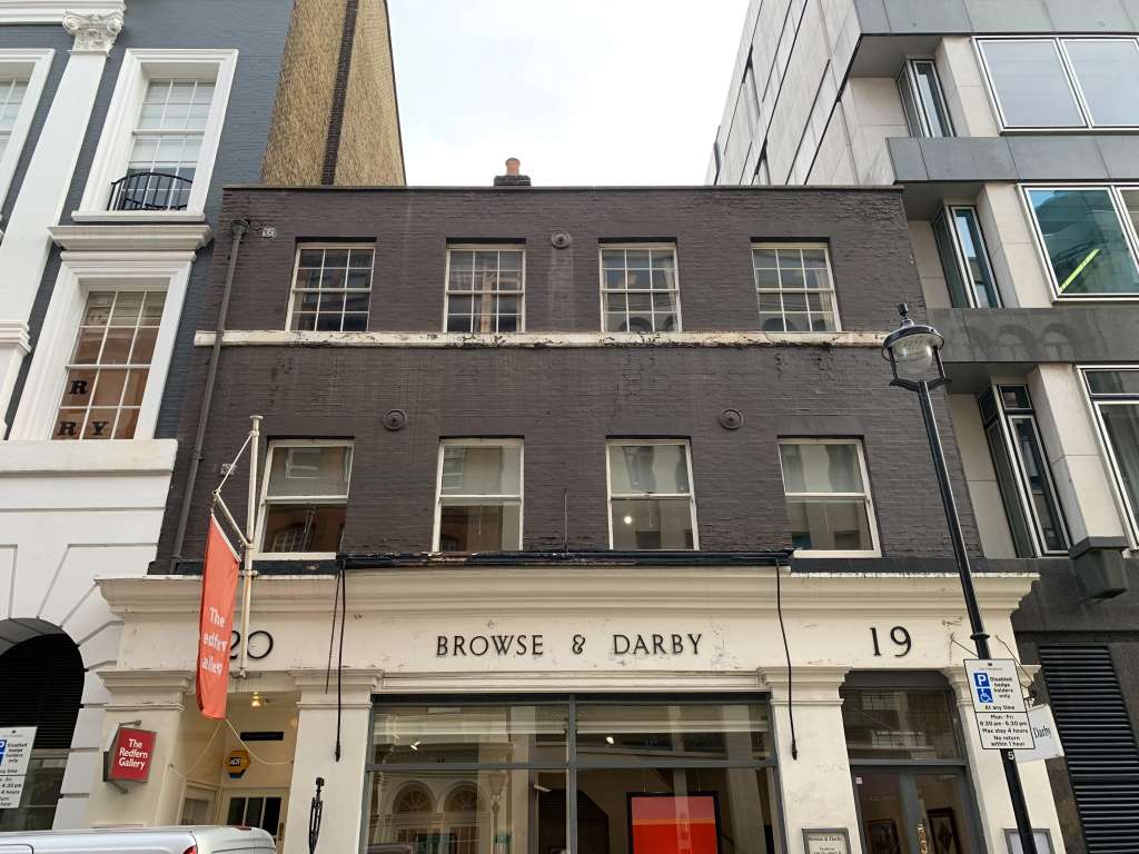 19-20 Cork Street still trades as a contemporary art gallery (Credit: Darcie Kerr)