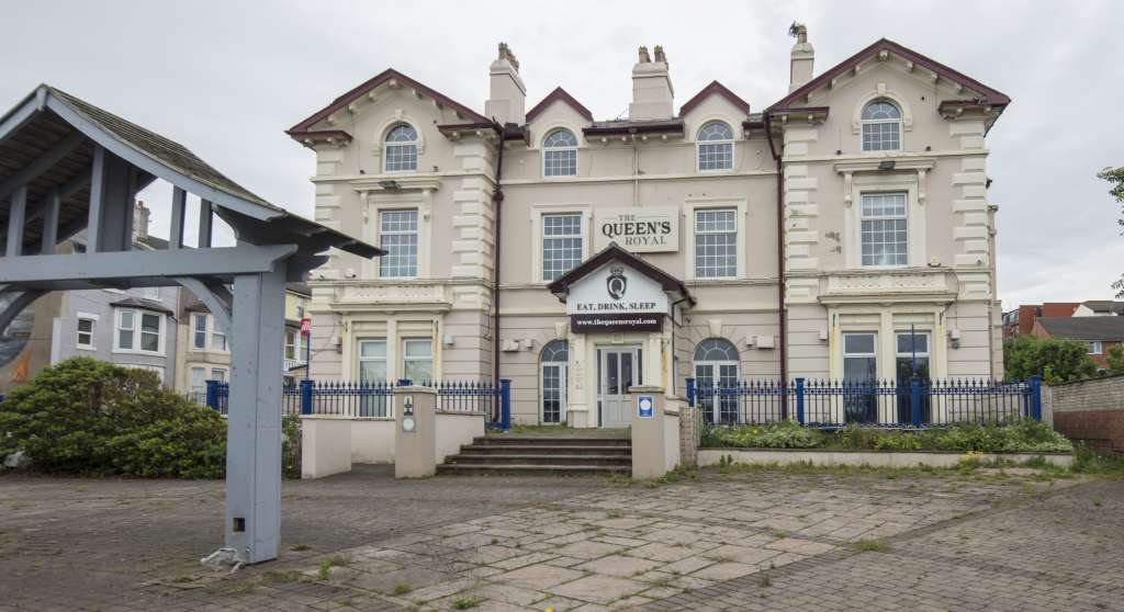 Queen's Royal Hotel, New Brighton, The Wirral - May 2022 - Eveleigh Photography