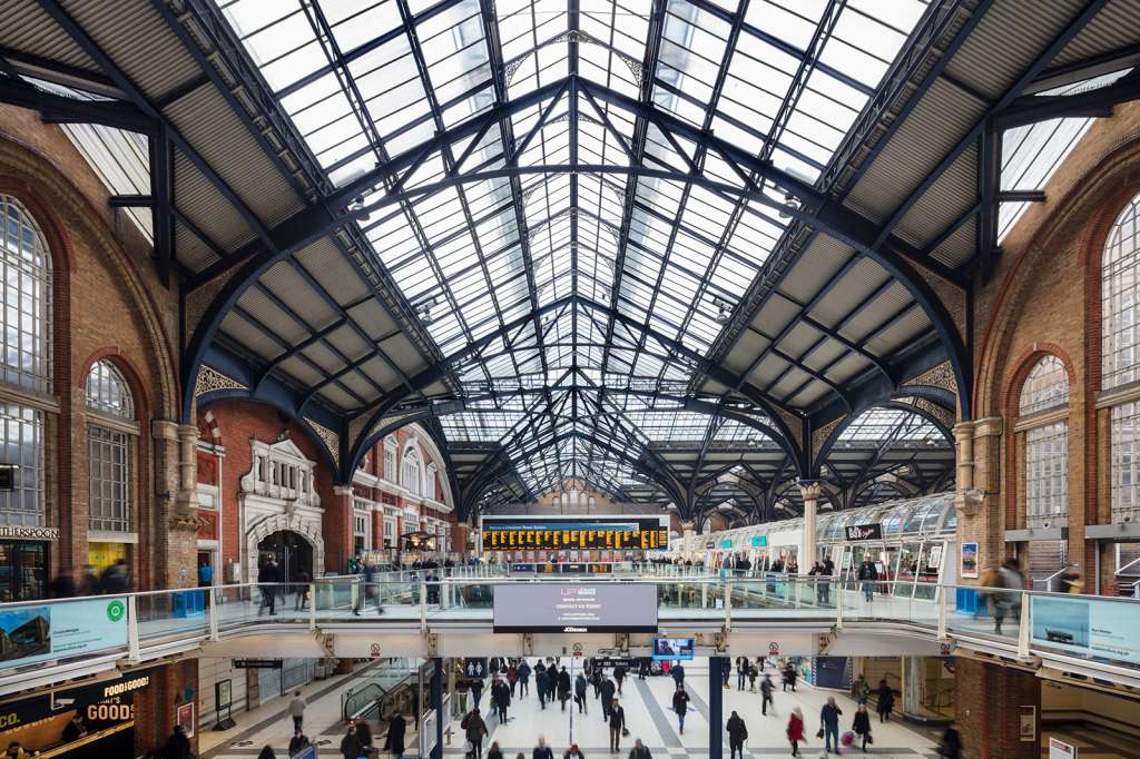 The station concourse was rebuilt in 1985 in a Victorian style to match the original surviving weste