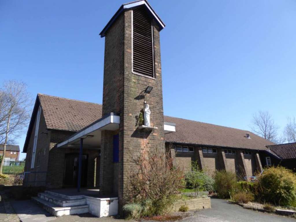 Oldham’s Church of the Holy Rosary, Lancashire (Modern Moocher)