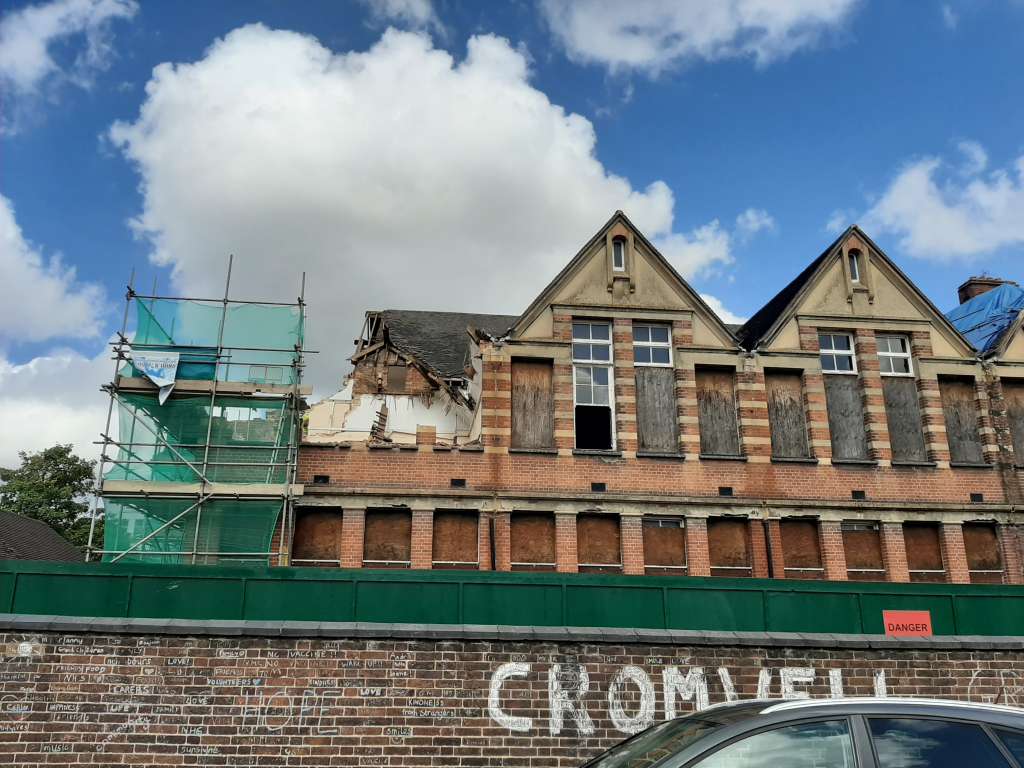 Demolition of the 110 year old Longmead school begun in mid-August 2020 (S Maulucci)