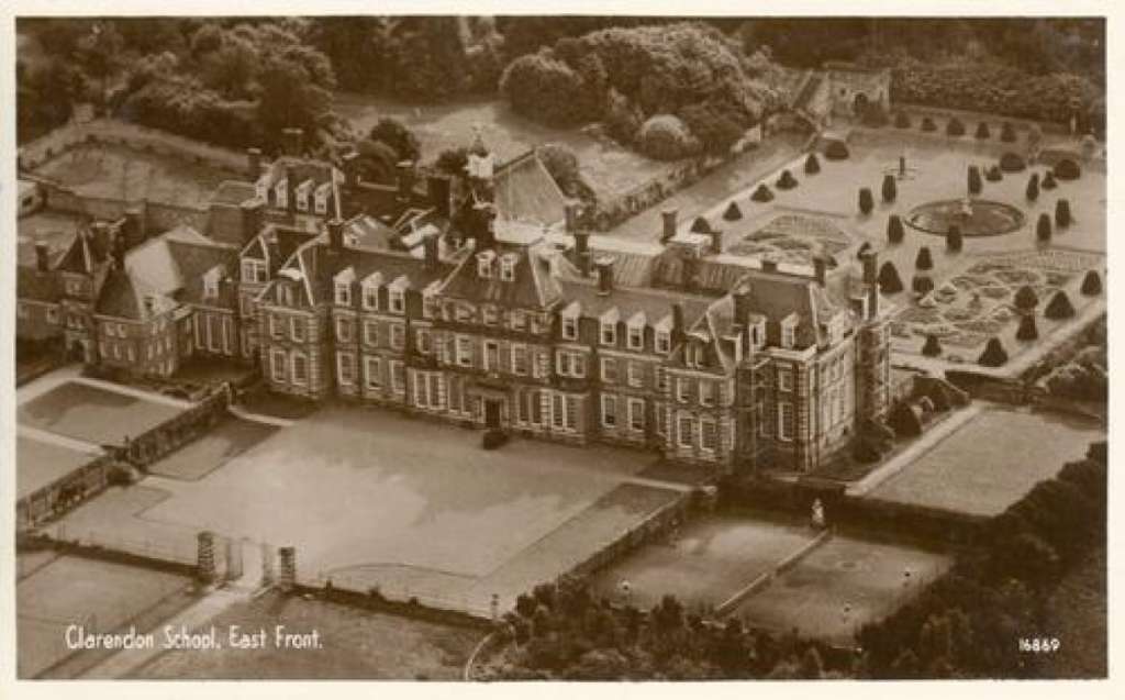 Historic aerial view from the early 20th century (Parks & Gardens UK)
